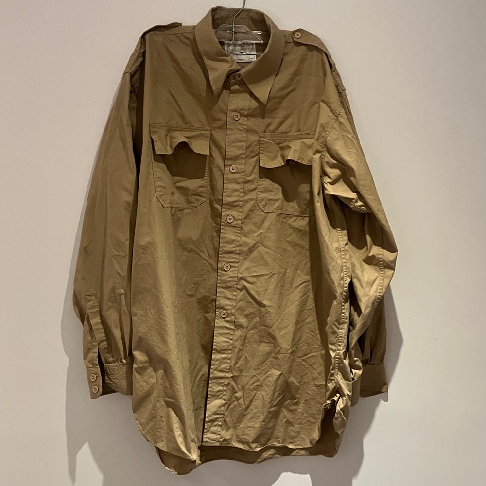 Reproduction khaki cotton military button down